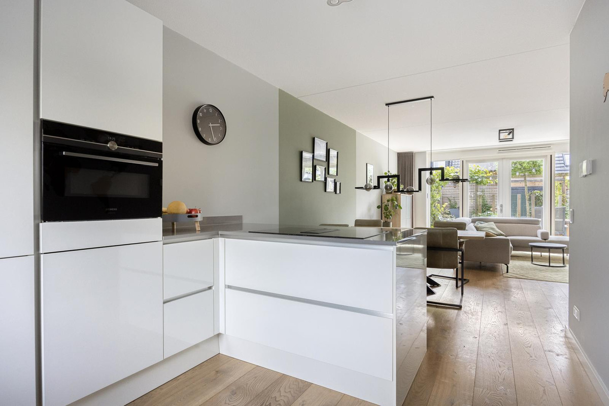 Tussenwoning te koop: Graan voor Visch 43, Waddinxveen