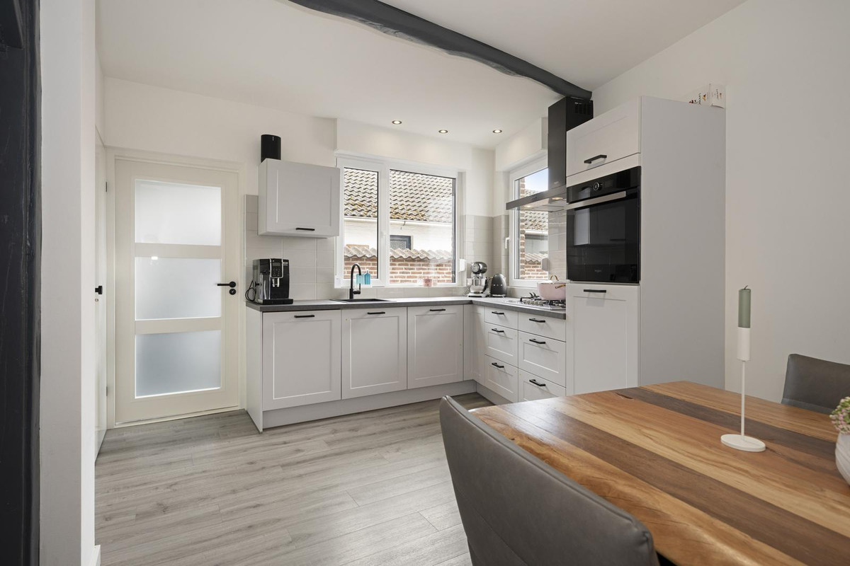 Tussenwoning te koop: Eindstraat 8, Schinveld