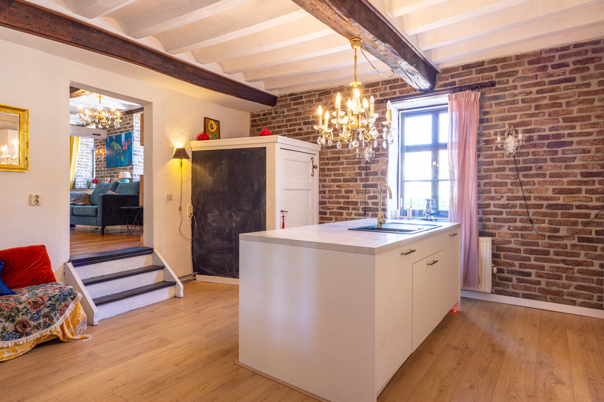 Tussenwoning te koop: Dorpstraat 1, Oirsbeek