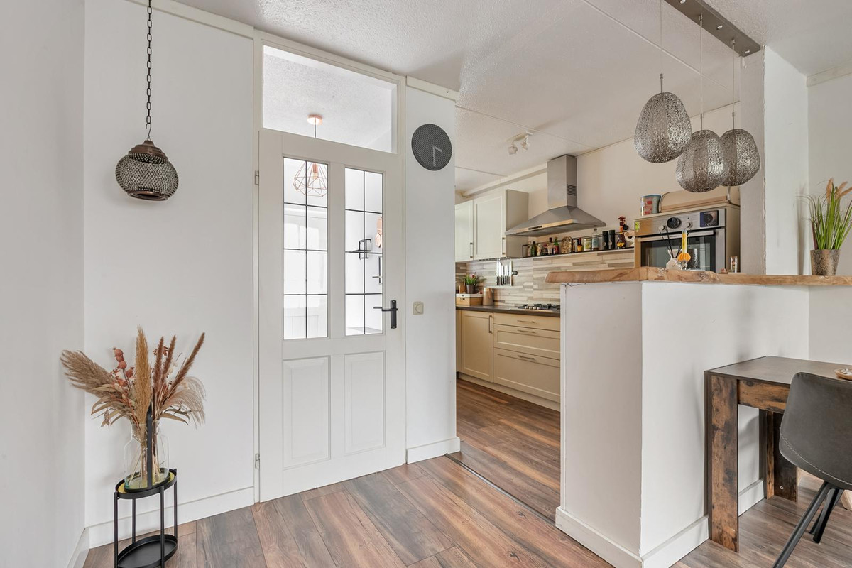 Tussenwoning te koop: Uivernest 35, Huissen