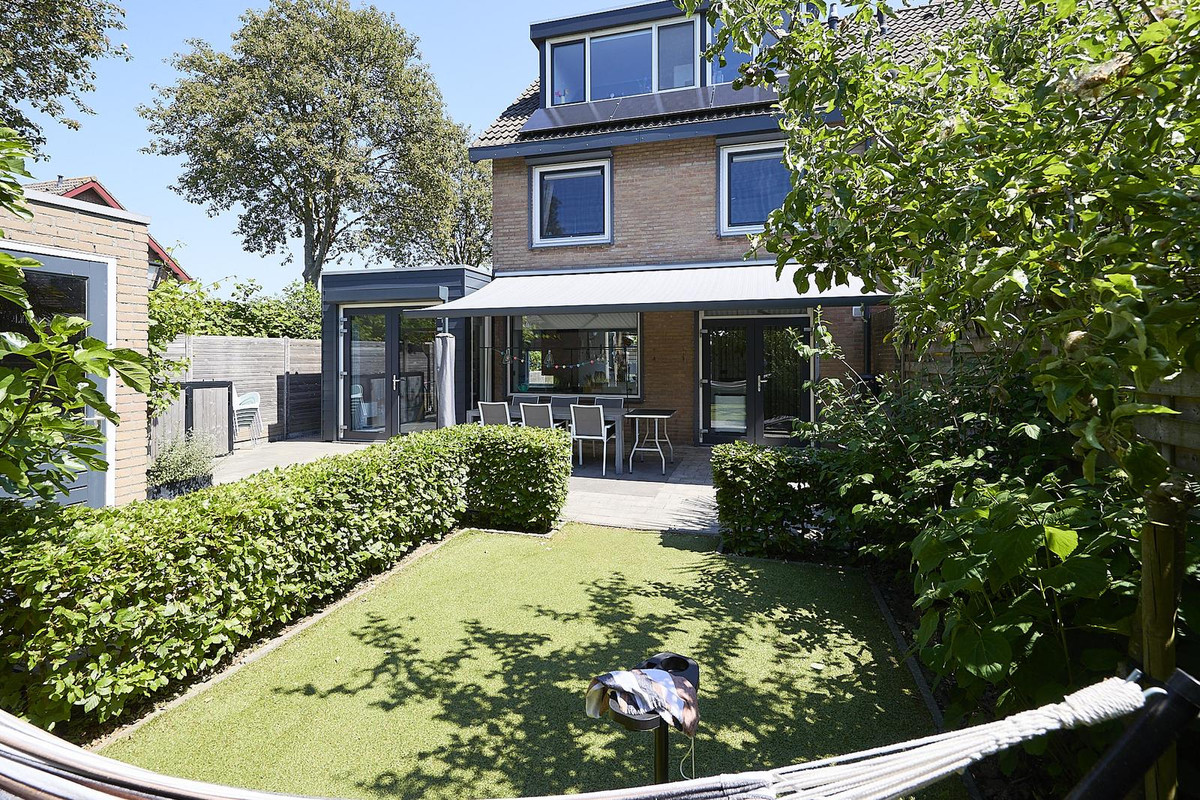 Hoekwoning te koop: van Speykstraat 37, Terneuzen