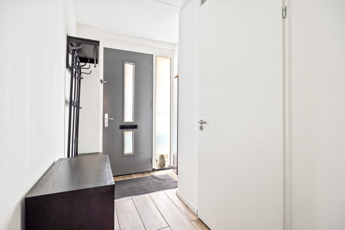 Tussenwoning te koop: Mariënpark 155, Leidschendam