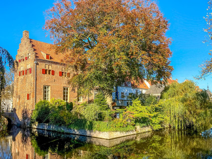 Muurhuizen 25