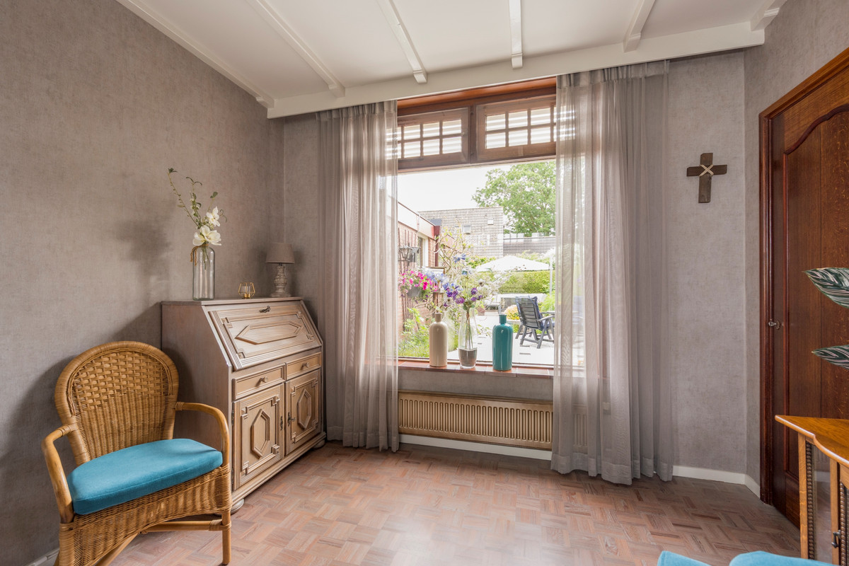 Hoekwoning te koop: Kamphuisstraat 3, Voorthuizen