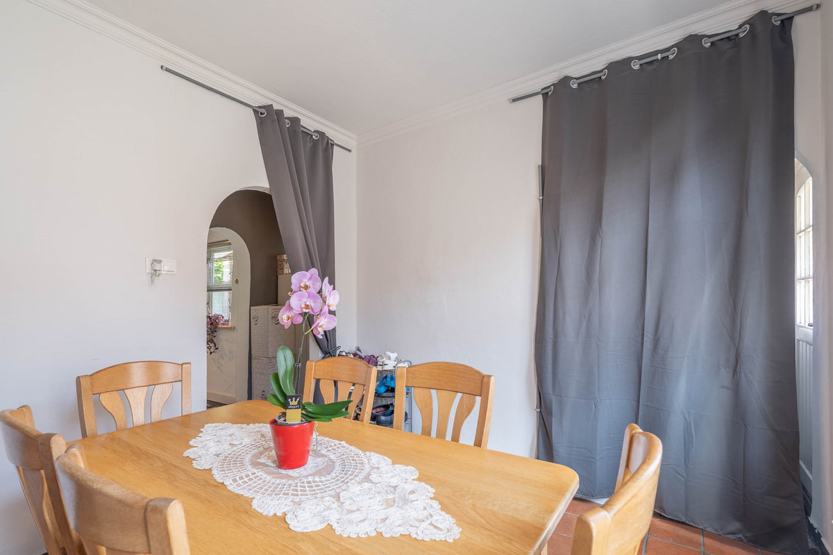 Hoekwoning te koop: Irenestraat 4, Yerseke