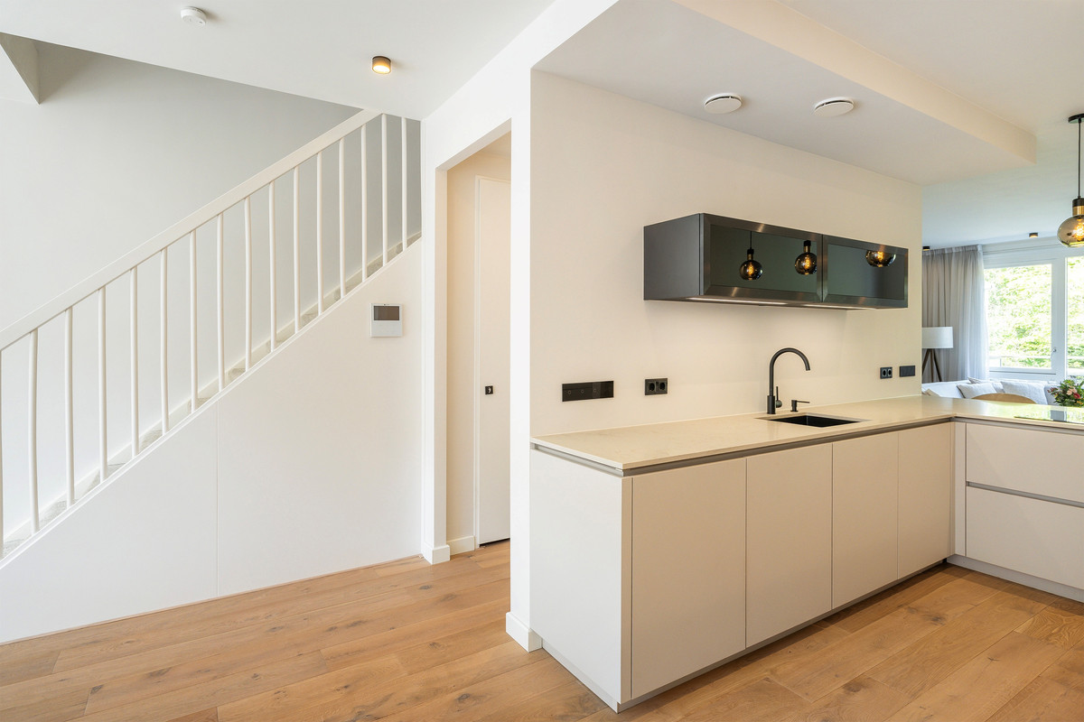 Appartement te koop: Mathenesserstraat 157, Rotterdam