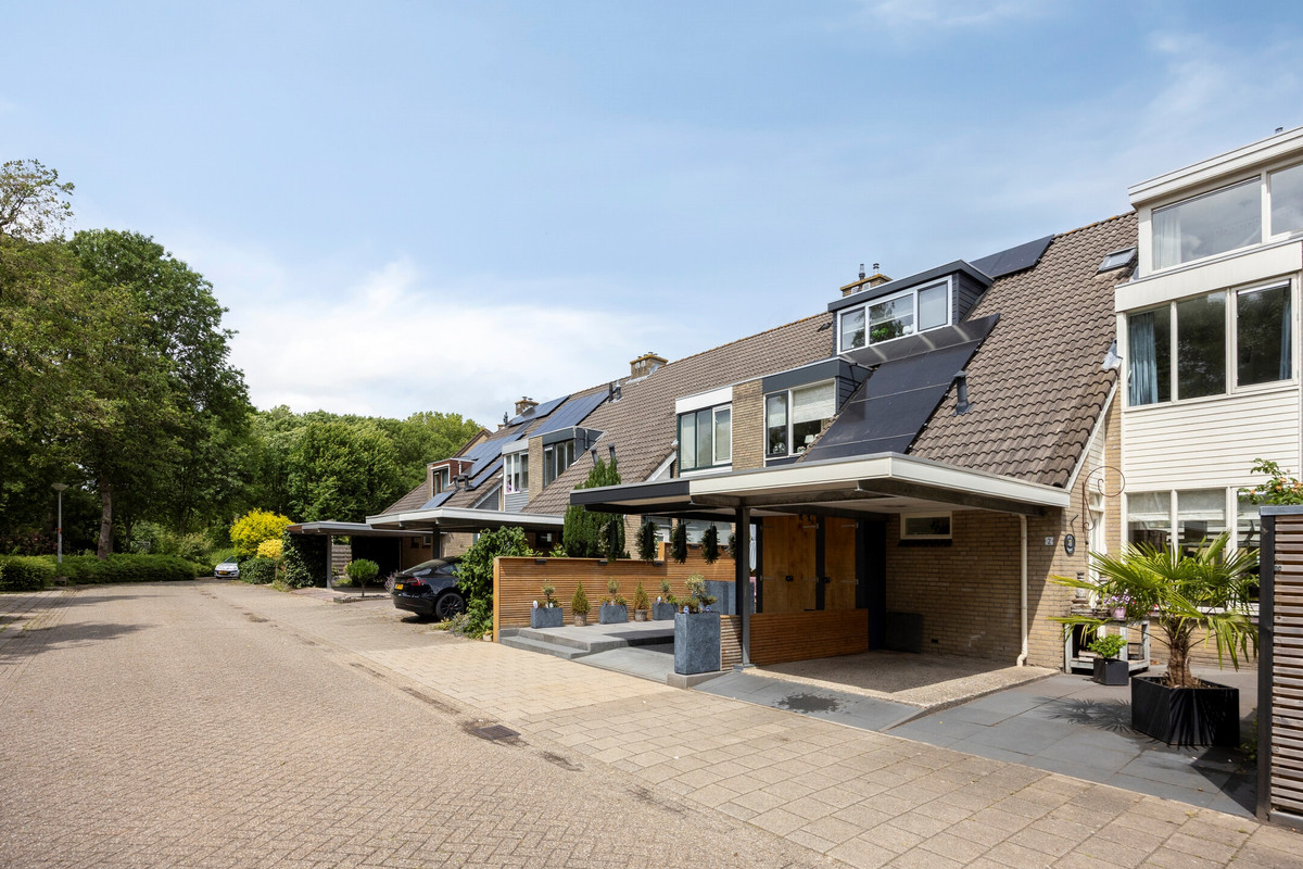 Tussenwoning te koop: Margrietveld 2, Nieuwerkerk A/D Ijssel