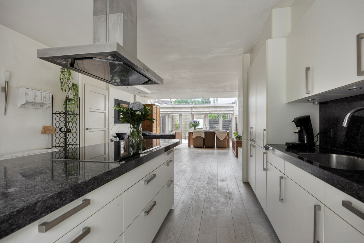Tussenwoning te koop: Margrietveld 2, Nieuwerkerk A/D Ijssel