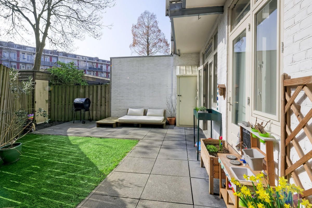 Appartement te koop: Haarlemmerweg 581, Amsterdam