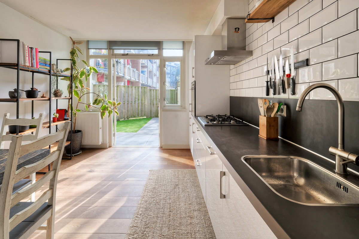 Appartement te koop: Haarlemmerweg 581, Amsterdam