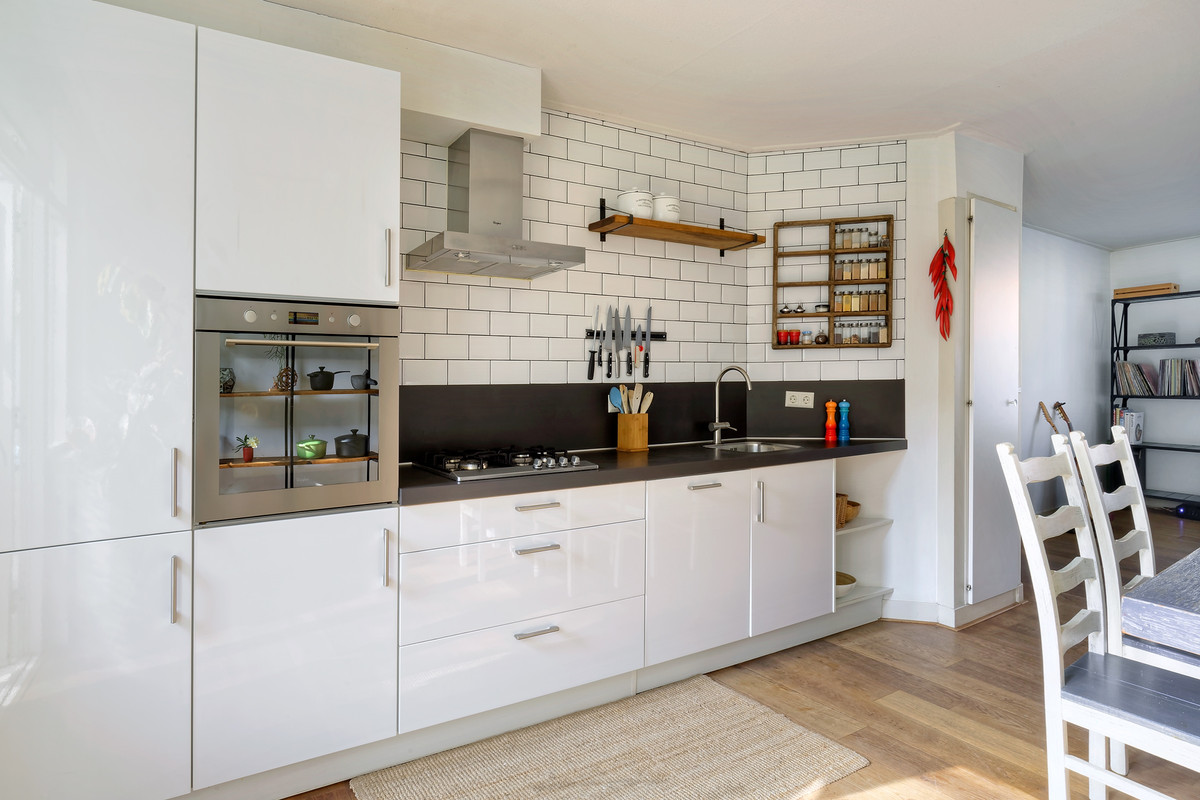 Appartement te koop: Haarlemmerweg 581, Amsterdam