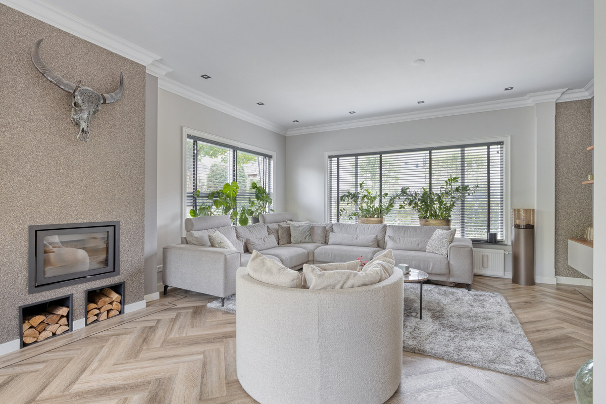 Vrijstaande woning te koop: Vondellaan 83, Beverwijk