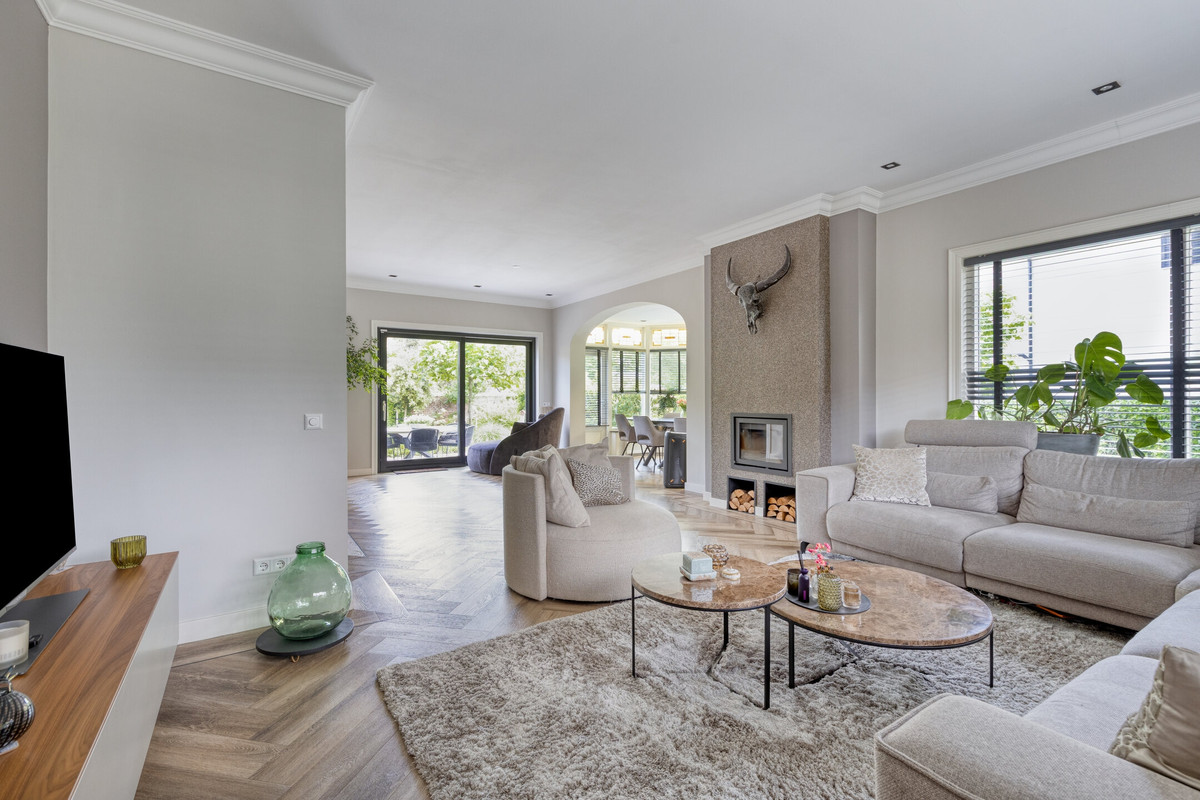 Vrijstaande woning te koop: Vondellaan 83, Beverwijk