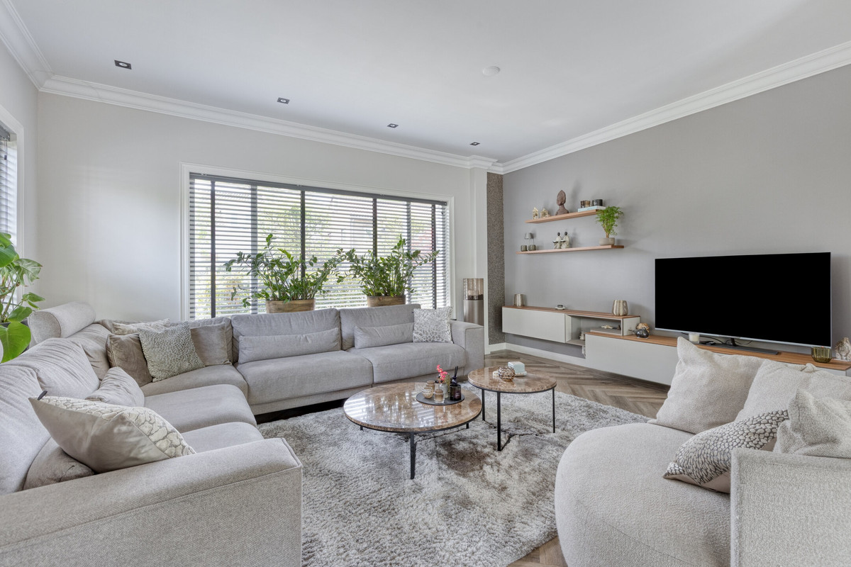Vrijstaande woning te koop: Vondellaan 83, Beverwijk