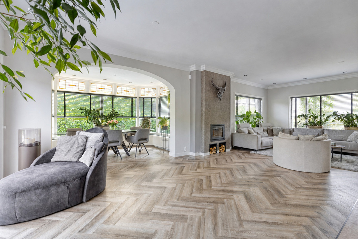 Vrijstaande woning te koop: Vondellaan 83, Beverwijk
