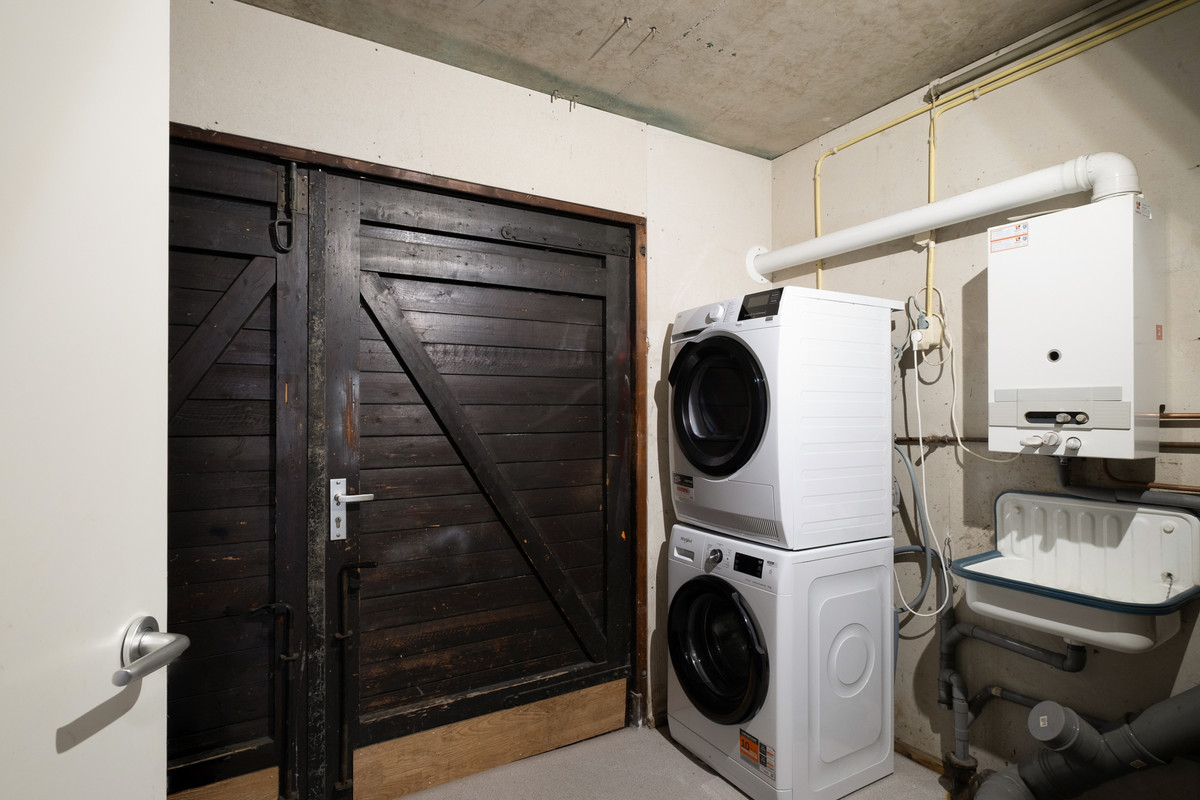 Tussenwoning te koop: Geesterenbrink 4, Enschede