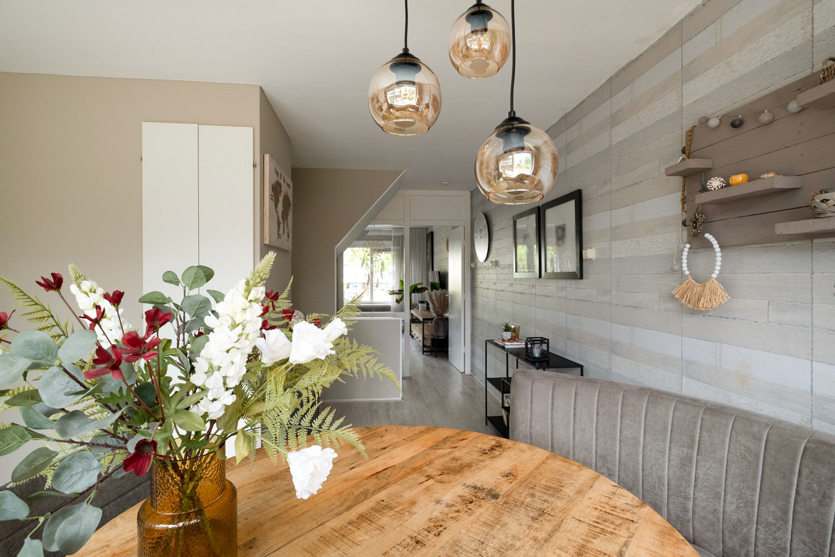 Tussenwoning te koop: Geesterenbrink 4, Enschede