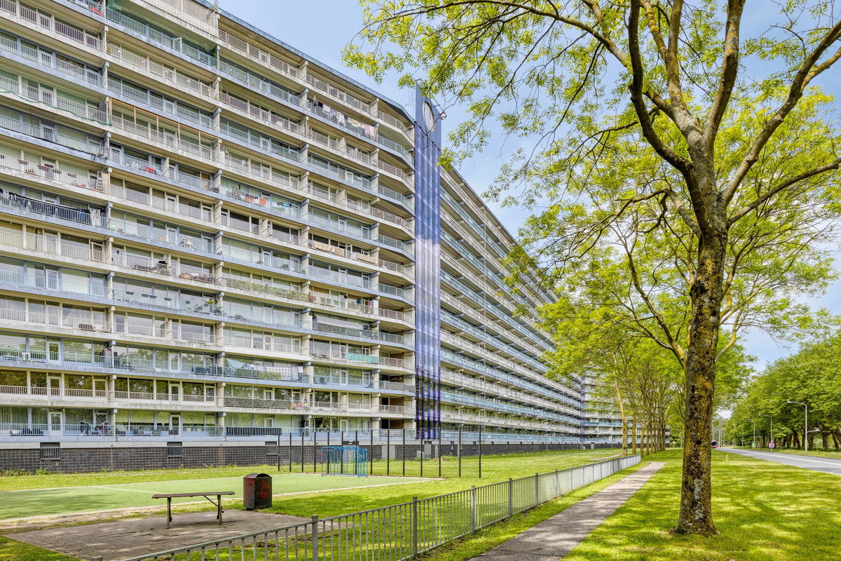 Appartement te koop: Pharus 93, Zaandam
