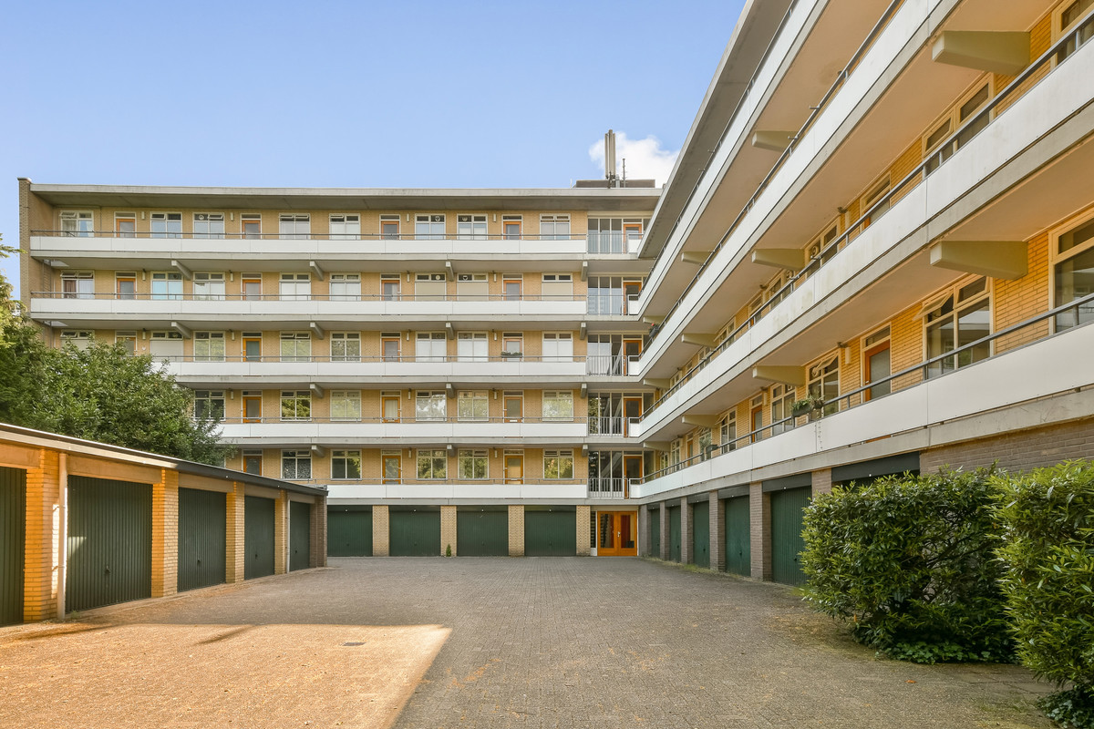 Appartement te koop: Graaf Wichmanlaan 13AB8, Bussum