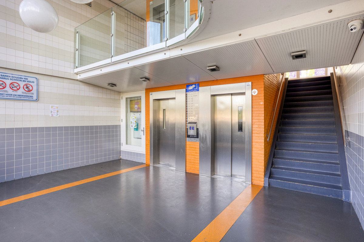Appartement te koop: Pharus 45, Zaandam