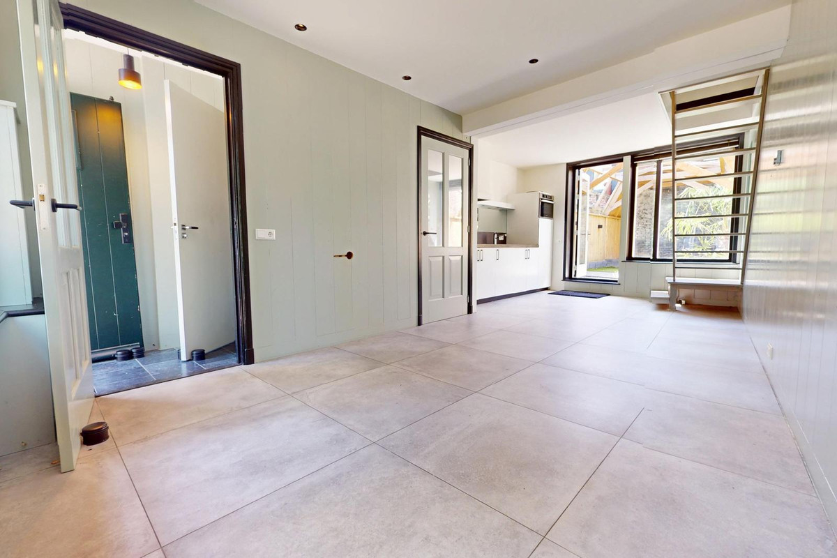 Tussenwoning te koop: Oude Gracht 7, Enkhuizen