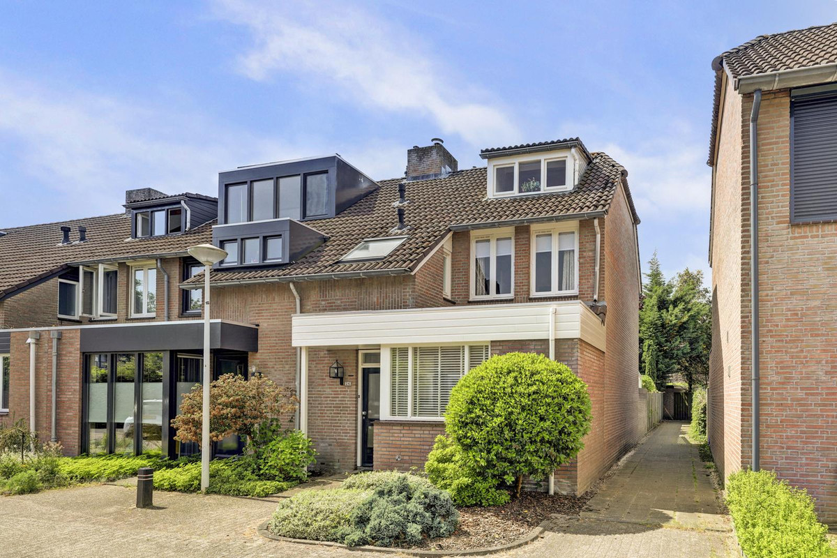 Hoekwoning te koop: Klabots 26, Best