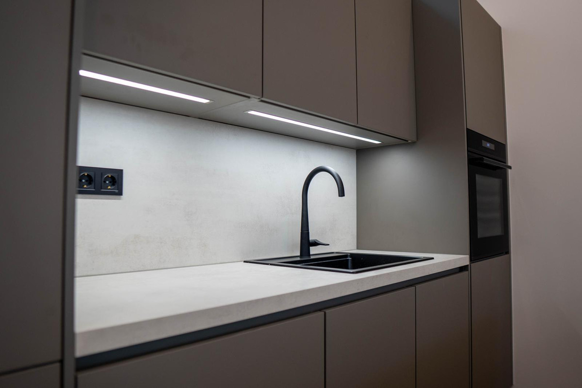 Appartement te koop: Willem van Hillegaersbergstraat 64, Rotterdam