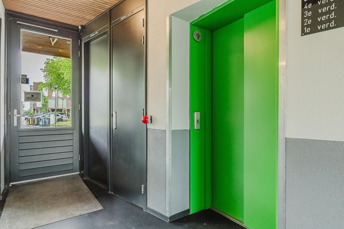 Appartement te koop: De Slufter 12, Hoofddorp