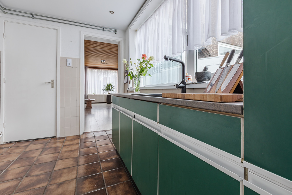 Tussenwoning te koop: Dr. Cuijpershof 50, Tilburg