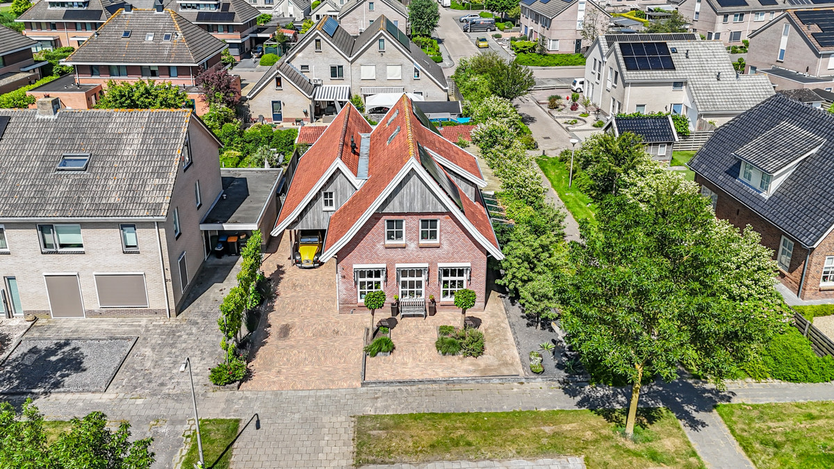 Vrijstaande woning te koop: Kade 18, Vollenhove