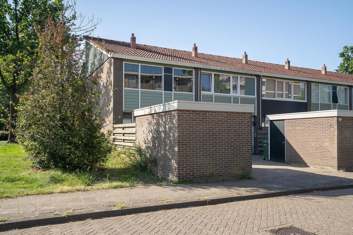 Hoekwoning te koop: Ahuislanden 30, Enschede