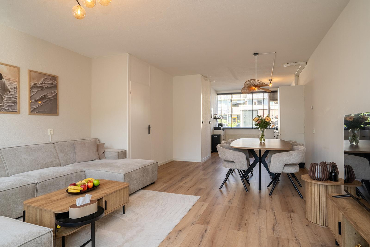 Hoekwoning te koop: Ahuislanden 30, Enschede