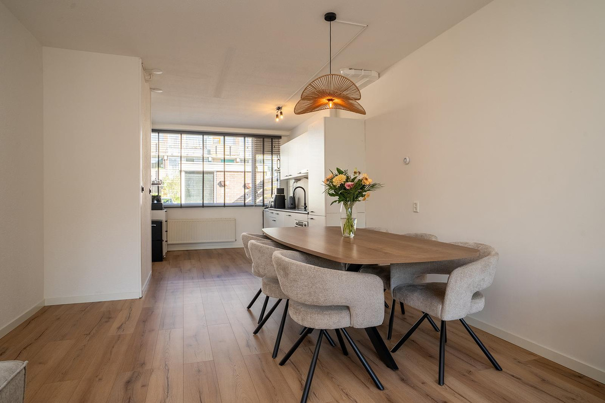 Hoekwoning te koop: Ahuislanden 30, Enschede