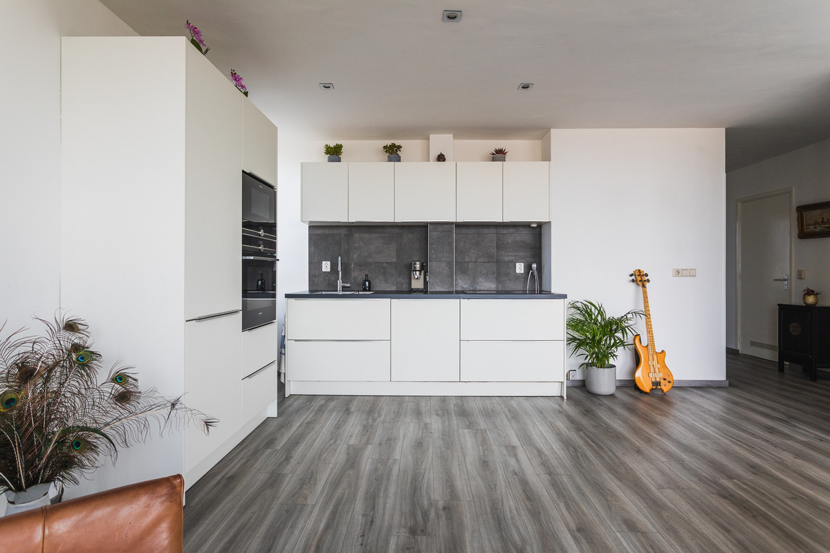 Appartement te koop: Zeesluisweg 148, 'S-Gravenhage