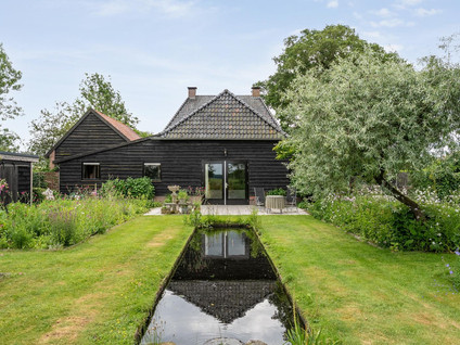 Dokter Larijweg 136