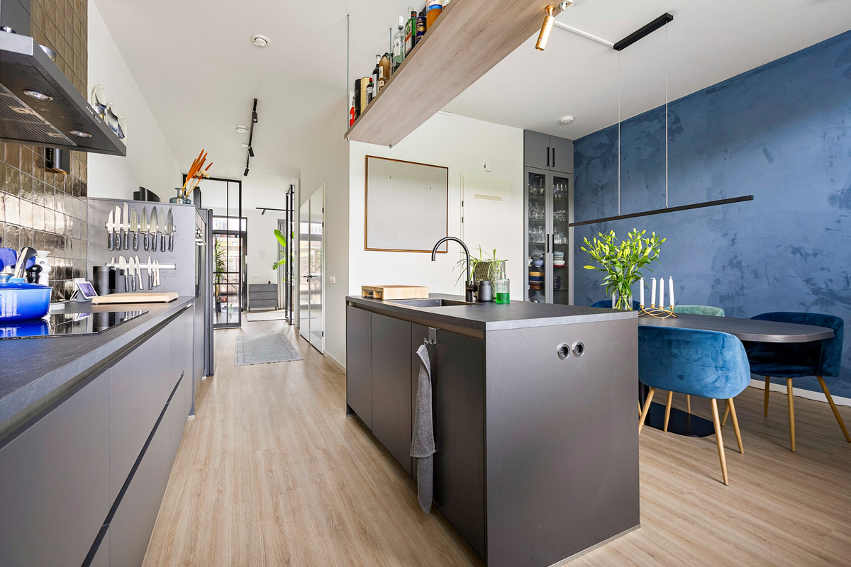Appartement te koop: Oosterhamrikkade 97G, Groningen