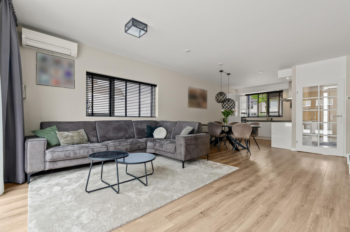 Hoekwoning te koop: Duivenkamp 355, Maarssen
