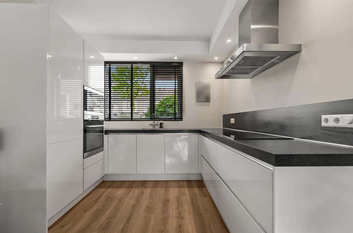 Hoekwoning te koop: Duivenkamp 355, Maarssen
