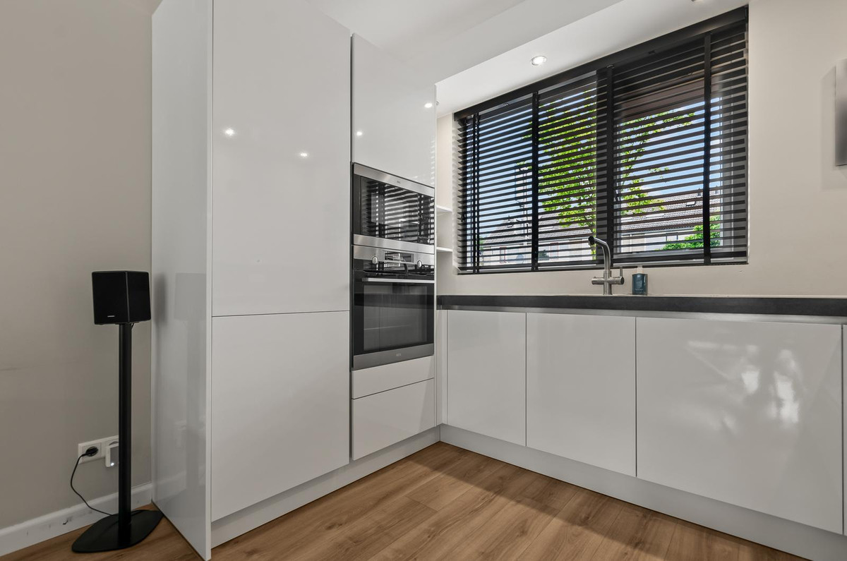Hoekwoning te koop: Duivenkamp 355, Maarssen