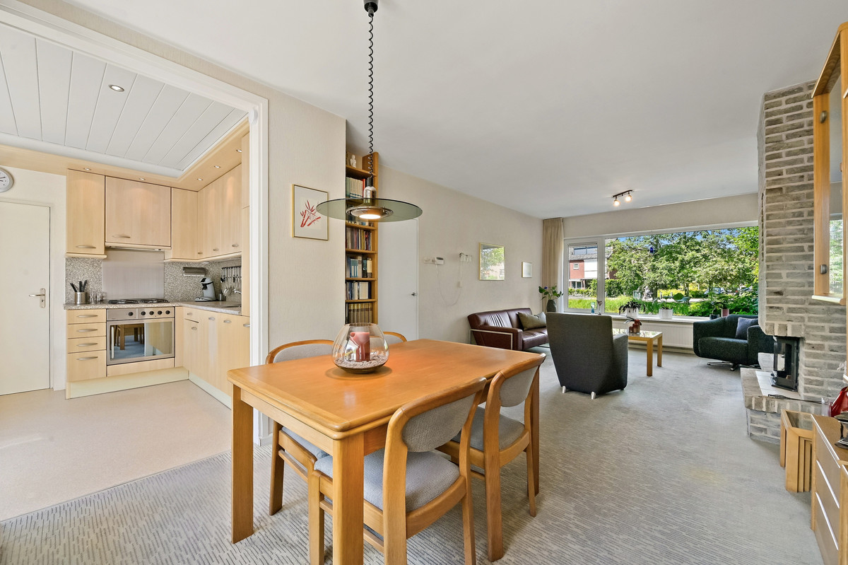 Tussenwoning te koop: 's-Prinsensingel 15, Maasland