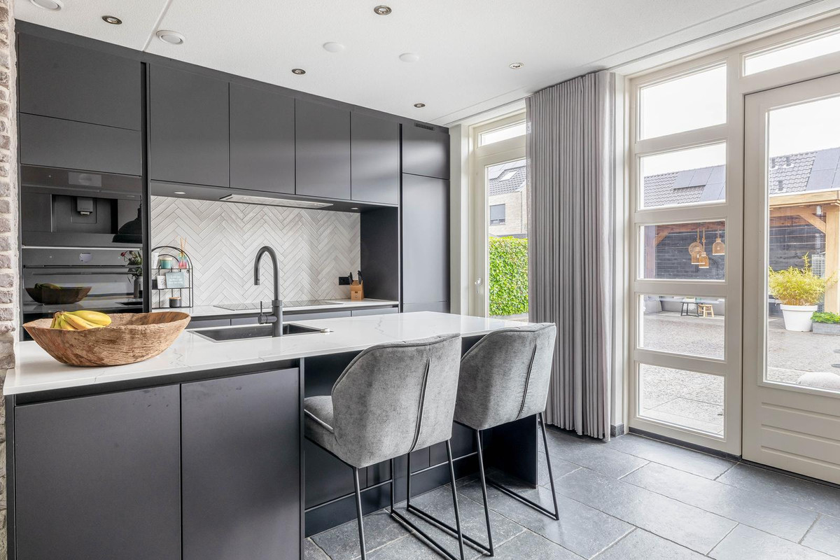 Tussenwoning te koop: Nellemenkeslaan 50, Belfeld