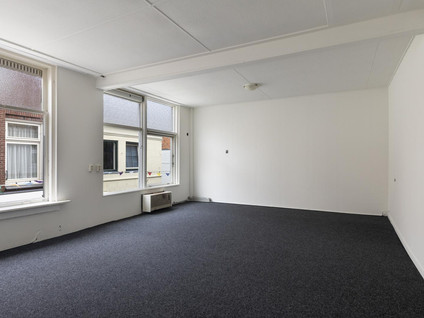 Sint Adriaanstraat 17