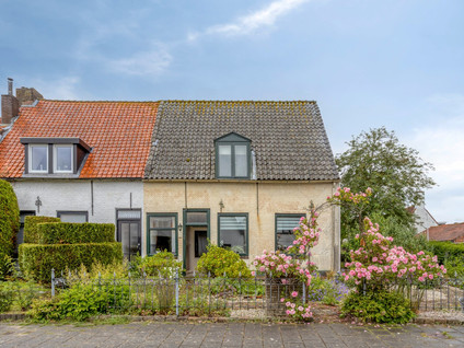 Dorpsstraat 14