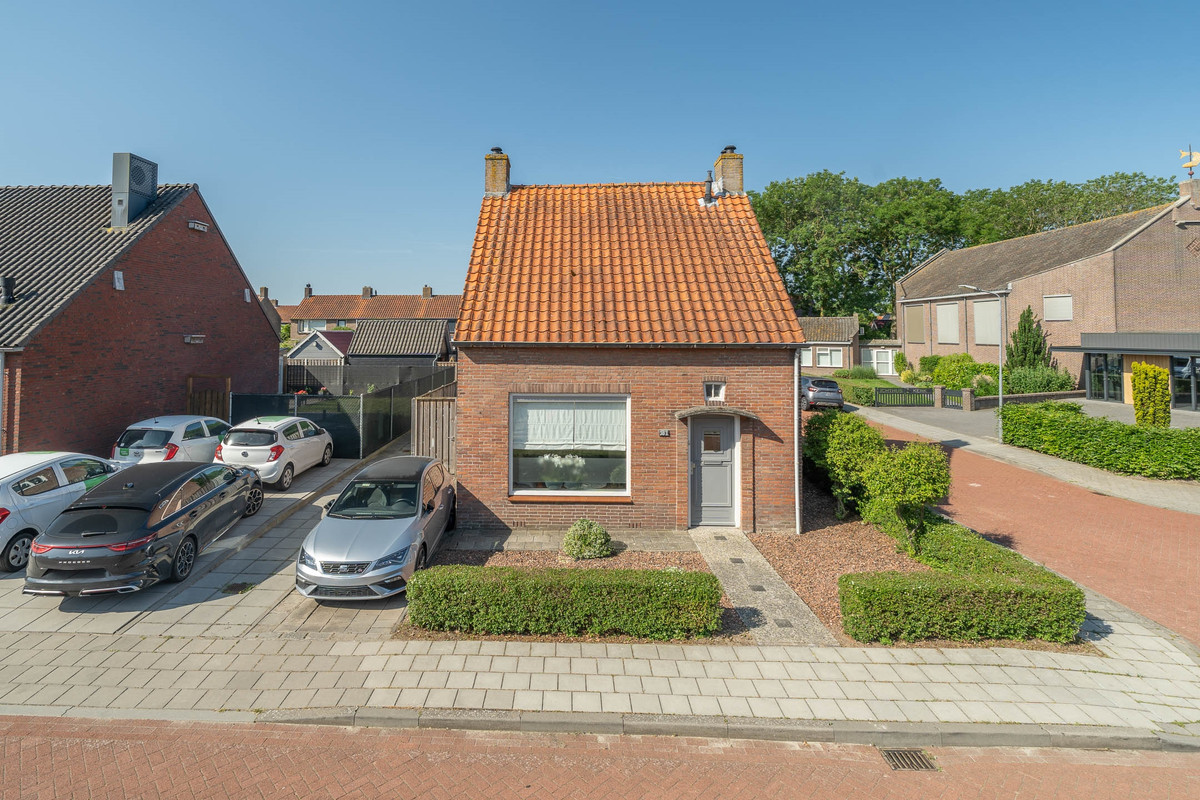 Vrijstaande woning te koop: Berghoekstraat 21, Kruiningen