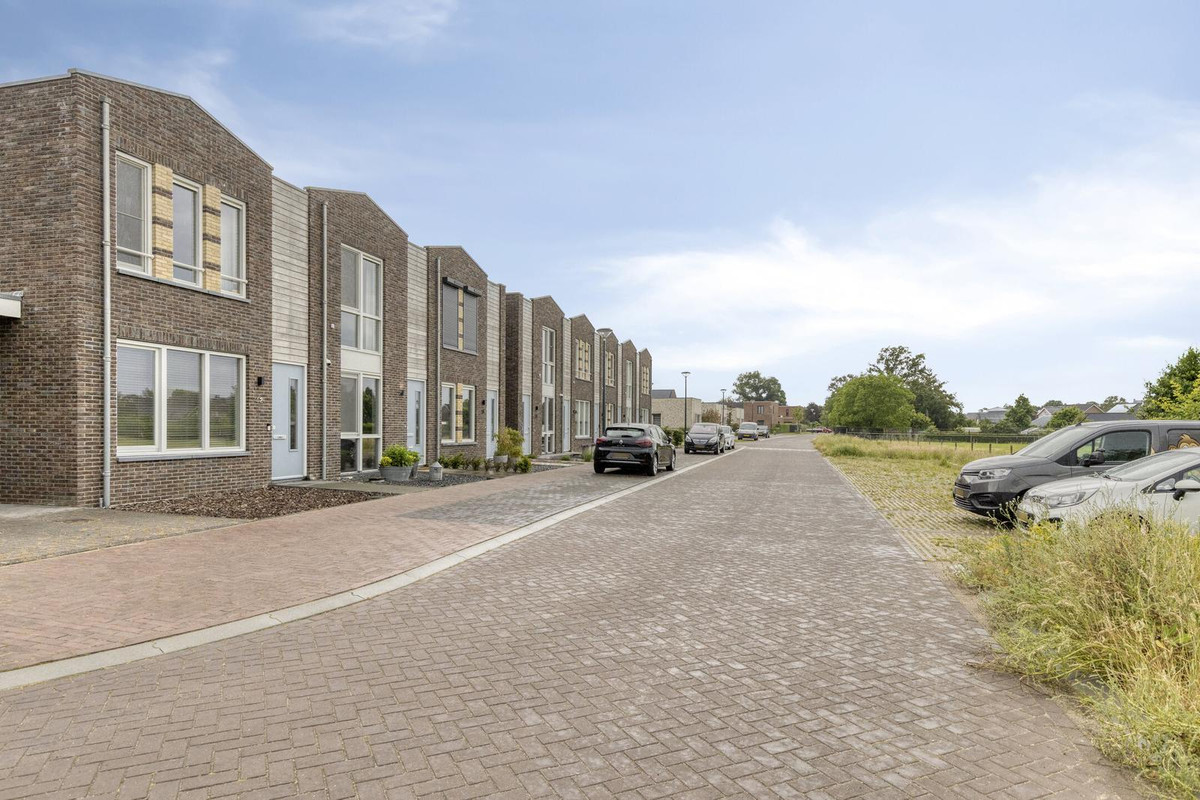 Tussenwoning te koop: Opper 40, Someren