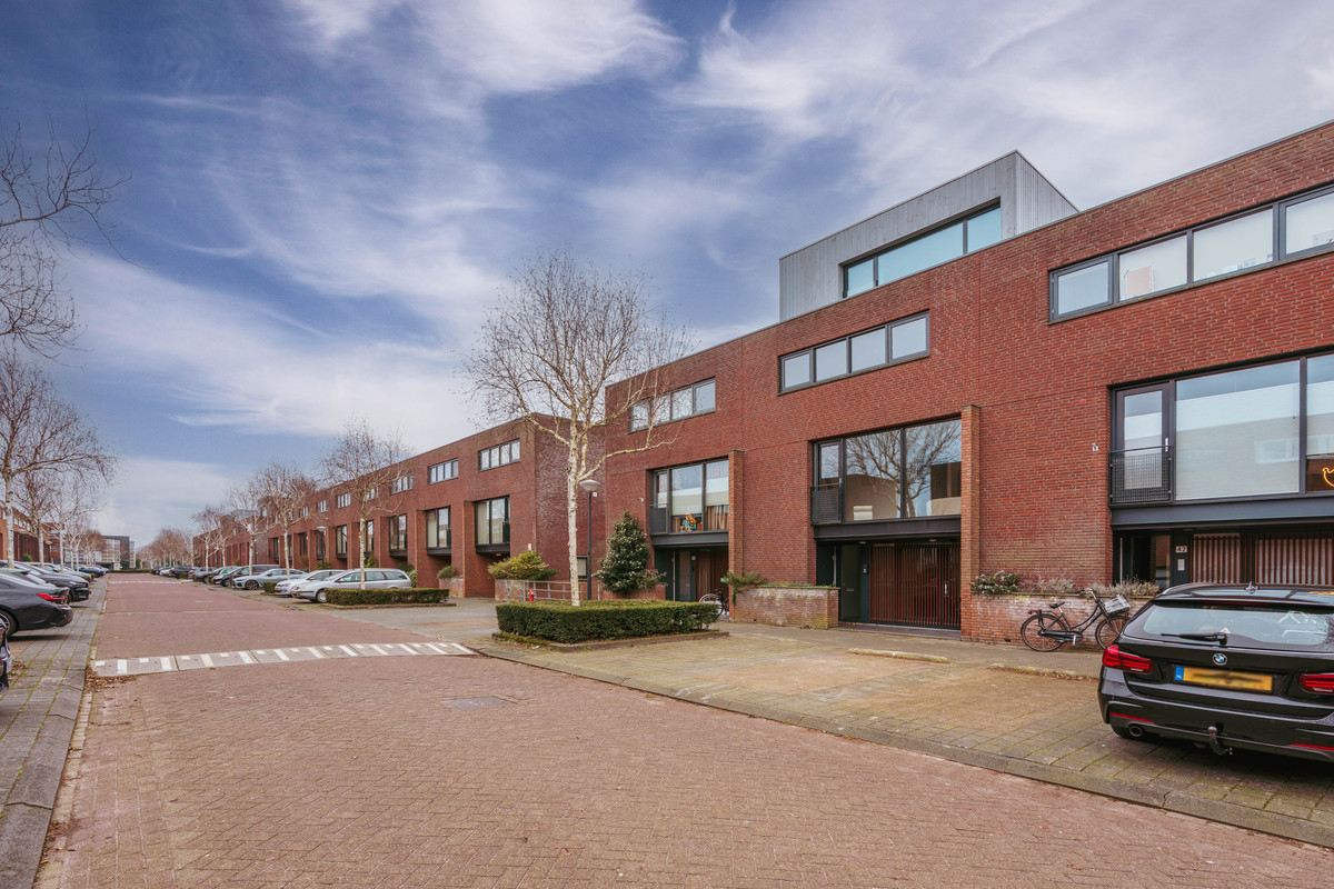 Studio te koop: Pracanalaan 44C, Amsterdam