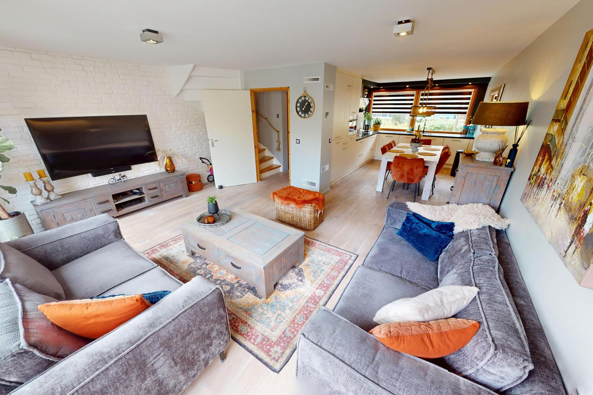 Tussenwoning te koop: Groene Steen 24, Hoorn