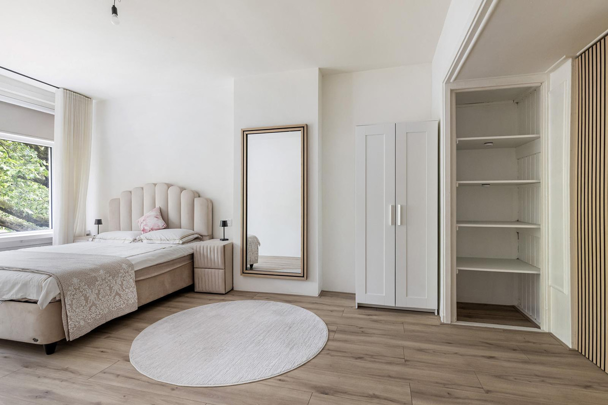 Appartement te koop: Dordtselaan 187A02, Rotterdam