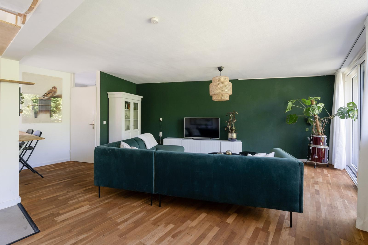 Appartement te koop: Hugo van Woerdenstraat 45, Leiden