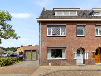 Grotestraat 5
